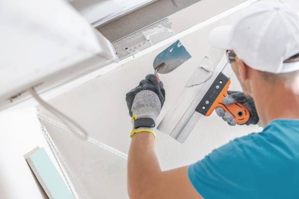 Best Emergency Mold Remediation  in Claysburg, PA